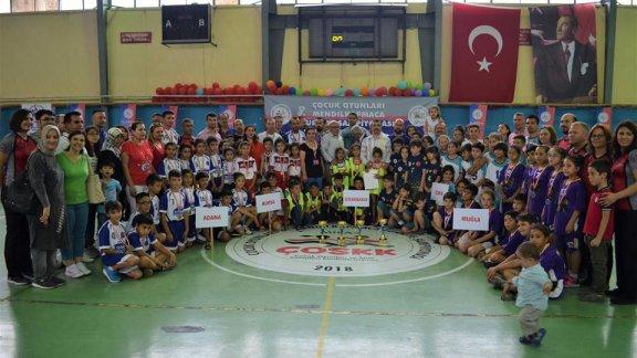 Çocuk Oyunları 8. Mendil Kapmaca Türkiye Şampiyonası Sona Erdi.