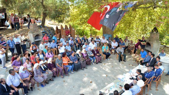 Vatandaş Buluşmaları Programı kapsamında Çamlıca mahalle halkı ziyaret edildi.