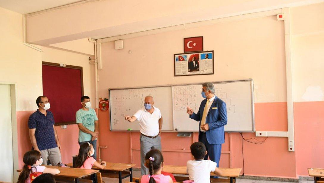 İlçe Milli Eğitim Müdürümüz Sn. Ali VURGUN'dan Telafide Bende Varım Programı Ziyaretleri
