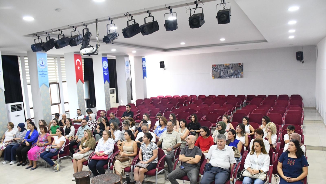 2025-2026 Eğitim Öğretim Yılı Sene Başı Rehber Öğretmenler ve Psikolojik Danışmanlar Toplantısı