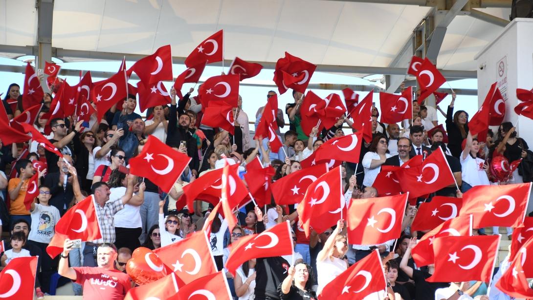 Milas'ta Cumhuriyetimizin 102. Yılı Coşkuyla Kutlandı.